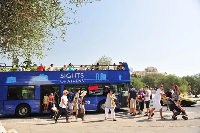 Athens: Hop-on-Hop-off Bus and Cape Sounion Sunset Tour — hop-on hop-off Athens