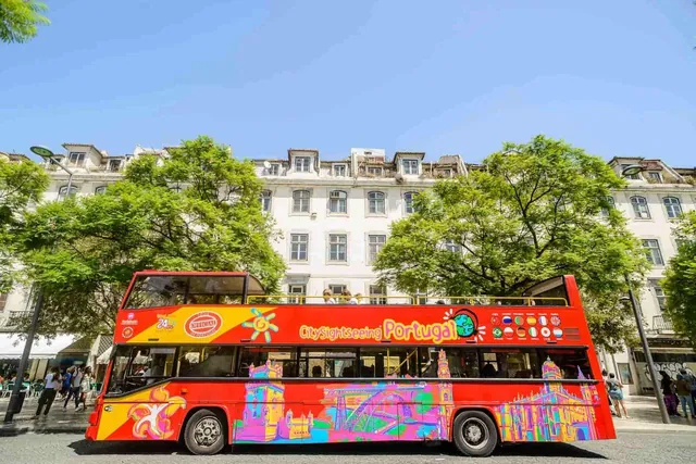 Lisbon: City Sightseeing Hop-On Hop-Off Bus Tour — hop-on hop-off Lisbon