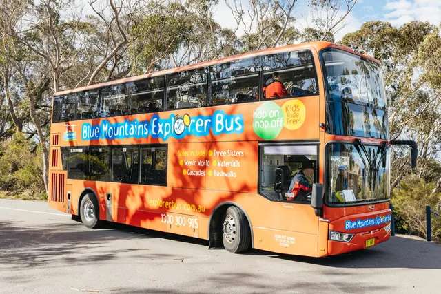 Katoomba: Lyrebird Hop-On Hop-Off and Scenic World Pass — hop-on hop-off Sydney